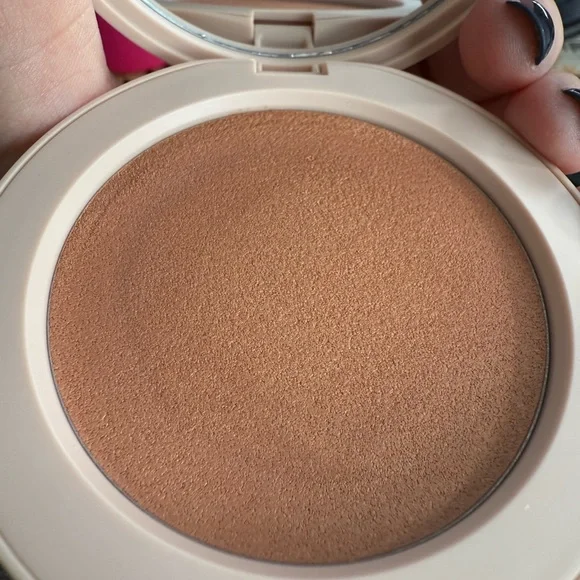 ILIA Lightshift Cream Highlighter - DAZE - NEW - Picture 5 of 13